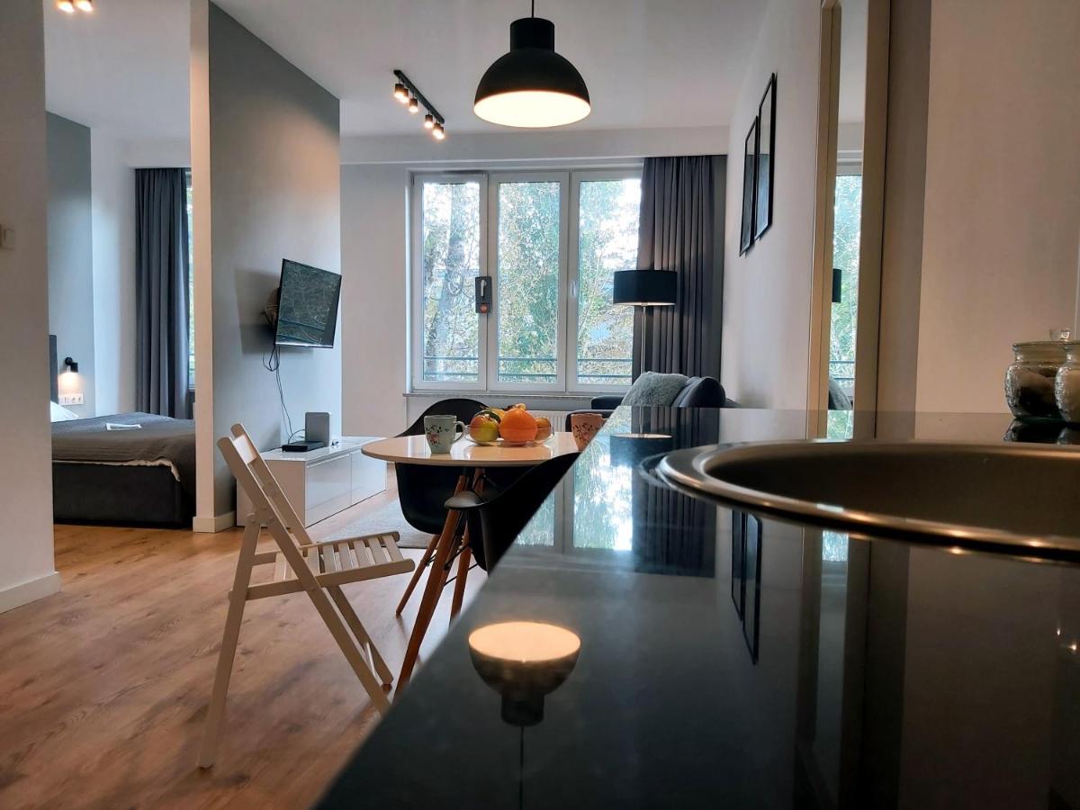 Chill Apartments Expo Slawinska ワルシャワ エクステリア 写真